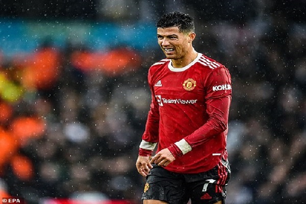 Cristiano Ronaldo gets slammed by Manchester United supporters for missing a goal in Leeds' victory.